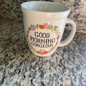 NEW! Vintage NATURAL LIFE White Floral Mug - Good Morning Gorgeous